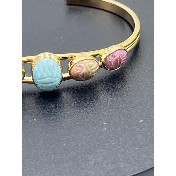 Scarab Gemstone Five Insect Beetle
Agate Onyx chalcedony Cuff bracelet - Picture 4 of 8